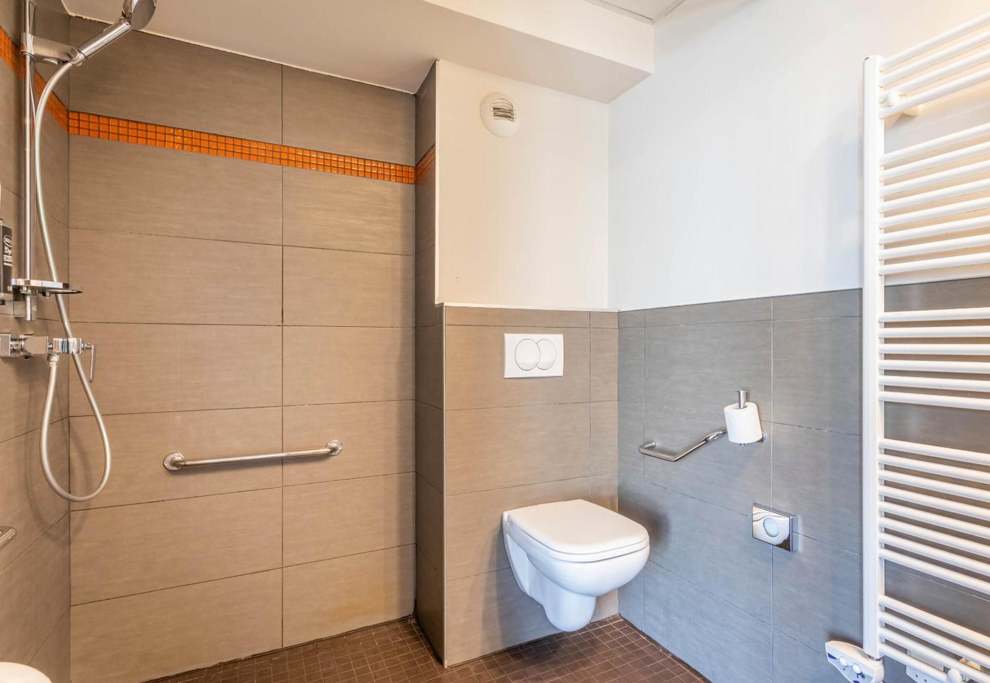 B&B Hotel Marseille Centre La Timone מראה חיצוני תמונה
